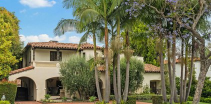 516 N Alta Dr, Beverly Hills