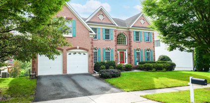 43224 Valiant Dr, Chantilly