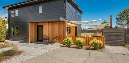 8244 Quinault Road, Blaine