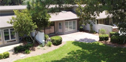 212 Greenwood Drive Unit 318, Hilton Head Island
