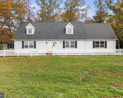 3375 Buchanan Trail West W, Greencastle