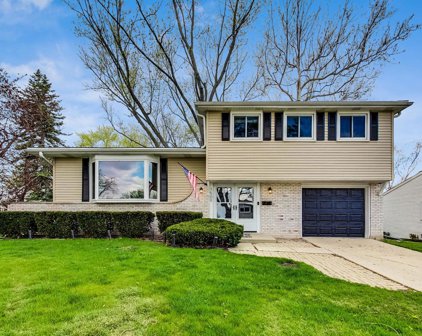 1509 W Lexington Drive, Arlington Heights