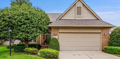 52874 Paint Creek, Macomb Twp
