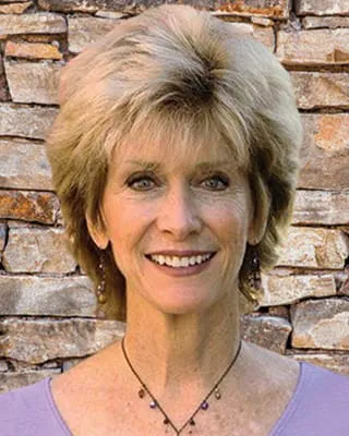 Catherine Klein Headshot
