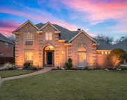 208 W Mill Valley  Drive, Colleyville image