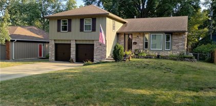 9809 W 100th Street, Overland Park