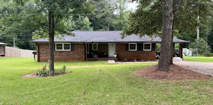 646 Walt Carmichael Rd, Newnan