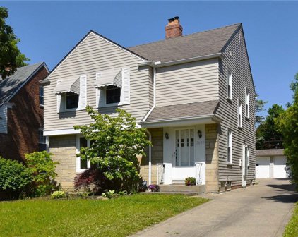 3699 Daleford Road, Shaker Heights