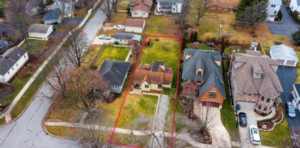 209 N West Street, Naperville