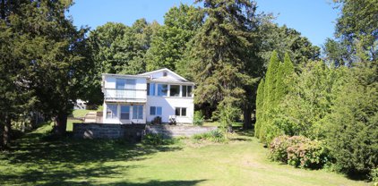14733 N Barton Lake Drive, Vicksburg