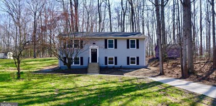 8203 Heatherwick Dr, Brandywine