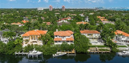 152 Paloma Dr, Coral Gables