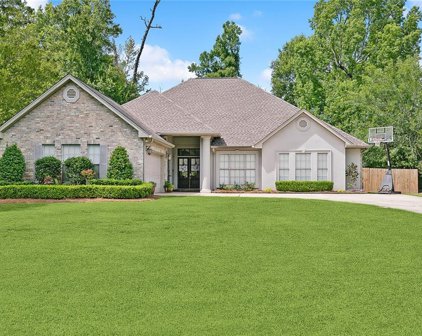 303 Black Jack Oak  Drive, Madisonville