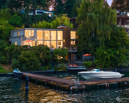 7226 N Mercer Way, Mercer Island