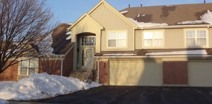 1631 Columbia Circle Unit #2, Bartlett