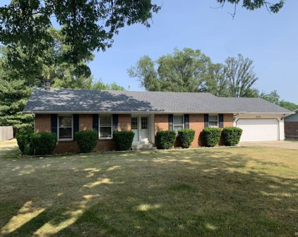 57050 Butternut Road, South Bend