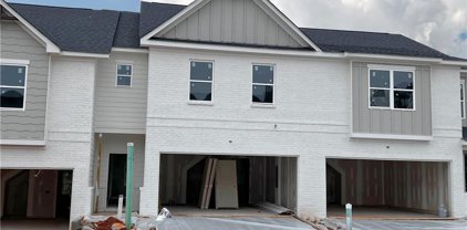 1526 Fern Ridge Lane Unit 2, Norcross