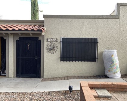 1014 S Calle De La Temporada, Green Valley