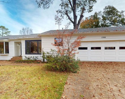 1768 Plantation Rd, Germantown