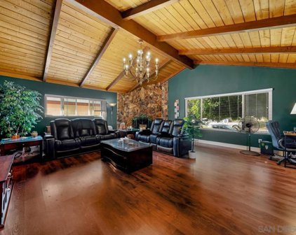 851 Auburn Ave, Chula Vista