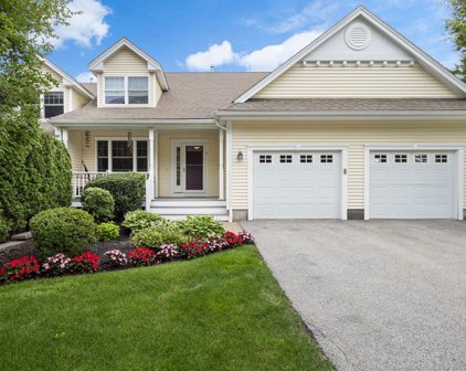 11 Salisbury Hill Blvd Unit 11, Worcester
