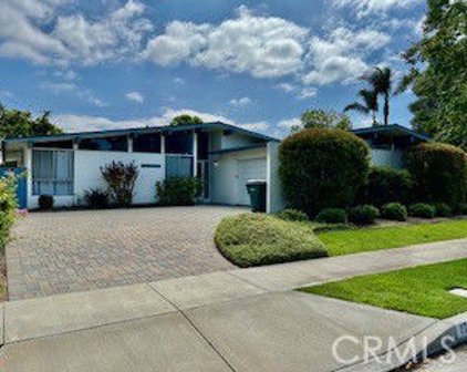 17442 La Mesa Lane, Huntington Beach