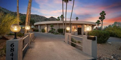 6841 N 58th Place, Paradise Valley