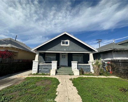 207 W 66th Street, Los Angeles