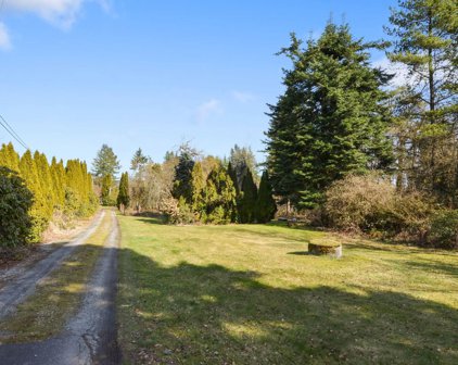 23293 Lougheed Highway, Maple Ridge