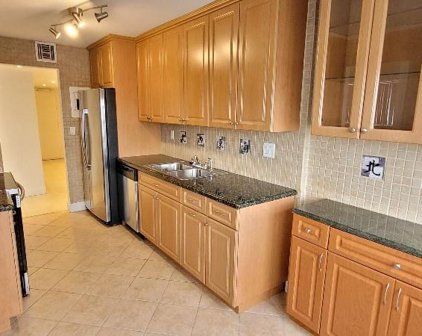 18081 Biscayne Blvd Unit #1905, Aventura
