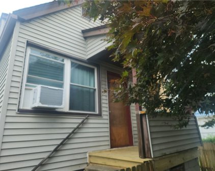 248 1/2 Kennedy Avenue, East Vandergrift