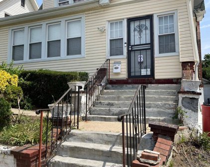 187-14 Jordan Avenue, Saint Albans