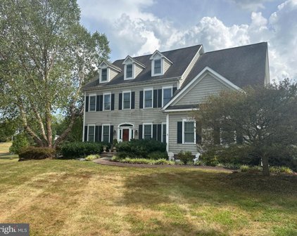 38023 Sayre Ct, Purcellville