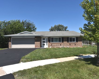 2124 Sunnydale Street, Woodridge