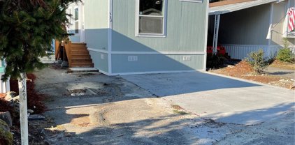 7301 NE 175th Street Unit #322, Kenmore