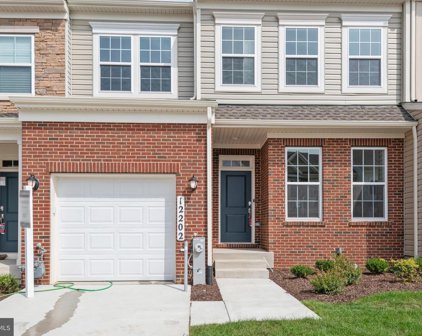 12120 American Chestnut Rd, Bowie