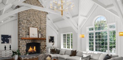 1233 Meadowbank Rd, Villanova