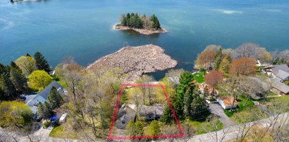 9625 Lake Drive, Mecosta