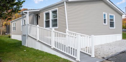 6 Tearose Dr, Middle River