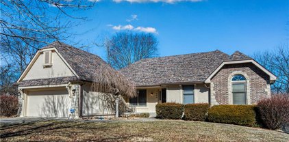5000 Lisa's Lane, Smithville