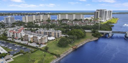 308 Golfview Road Unit #205, North Palm Beach