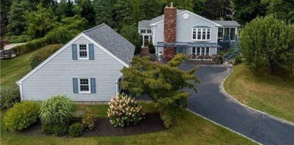 46 Arrowhead Drive, Tiverton