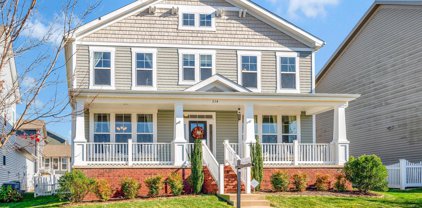 234 Almond Dr, Stafford