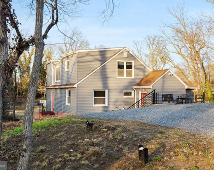 525 Fern Rd, Riva