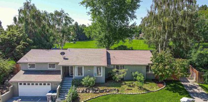 129 Edgewood Dr, Richland