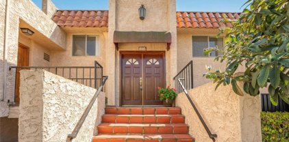 2504 Skyline Drive, Signal Hill