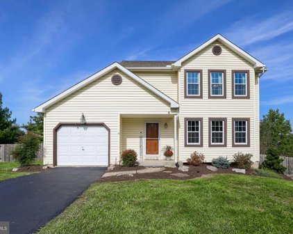 55 Brakeman Dr, Stewartstown
