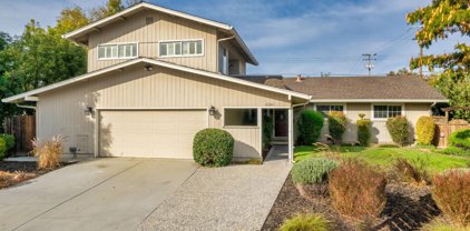 2261 Sutter Avenue, Santa Clara