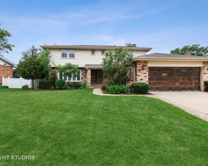 2350 N Drury Lane, Arlington Heights