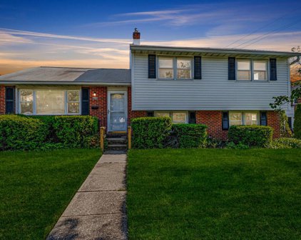1633 Jeffers Rd, Towson